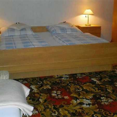 Privatzimmer Lichter ไฟรบวร์กอิมไบรส์เกา ภายนอก รูปภาพ