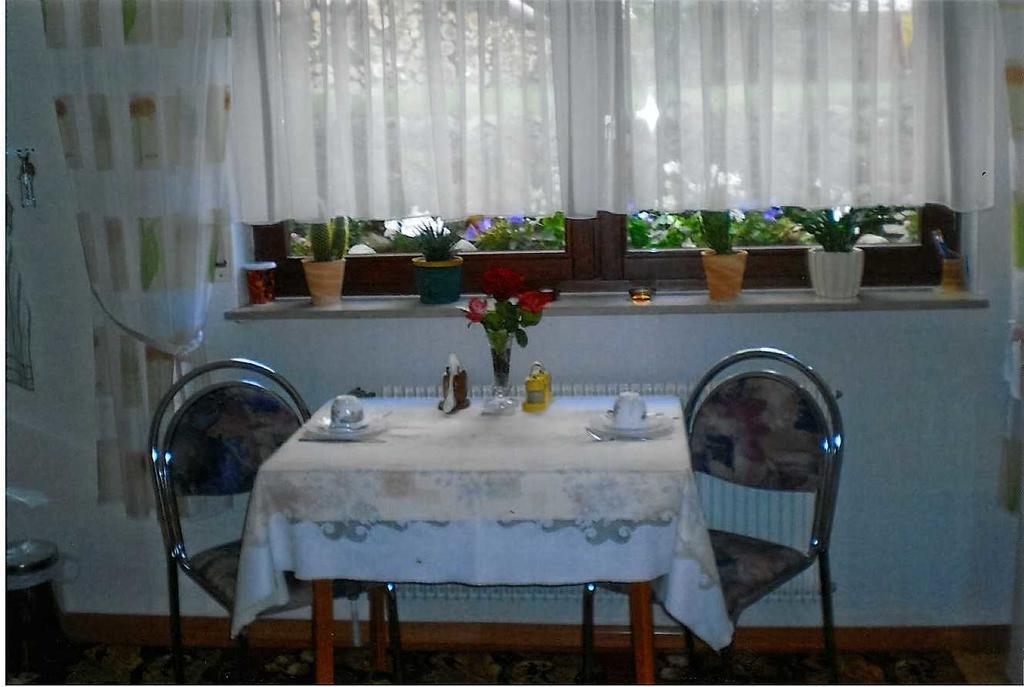 Privatzimmer Lichter ไฟรบวร์กอิมไบรส์เกา ภายนอก รูปภาพ