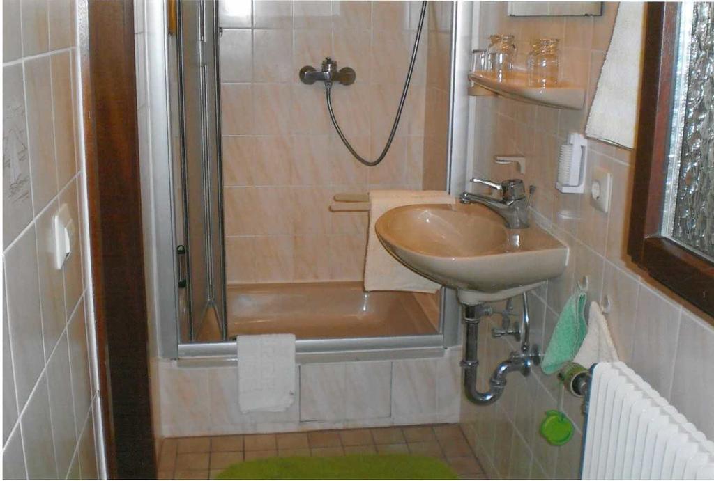 Privatzimmer Lichter ไฟรบวร์กอิมไบรส์เกา ภายนอก รูปภาพ