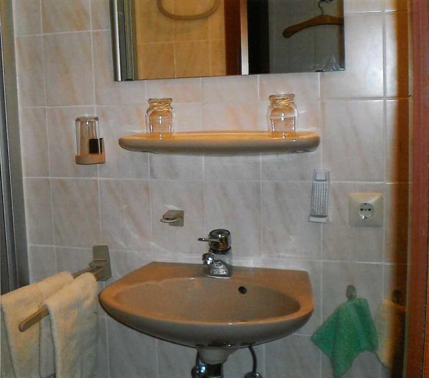 Privatzimmer Lichter ไฟรบวร์กอิมไบรส์เกา ภายนอก รูปภาพ